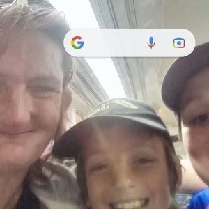 Meet your Posher, Dee